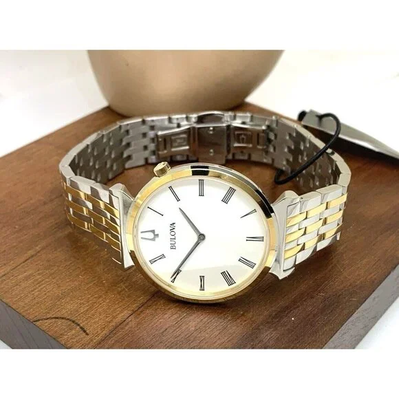 Bulova Men's Watch 98A233 Regatta Quartz White Dial Two Tone Gold Silver Steel